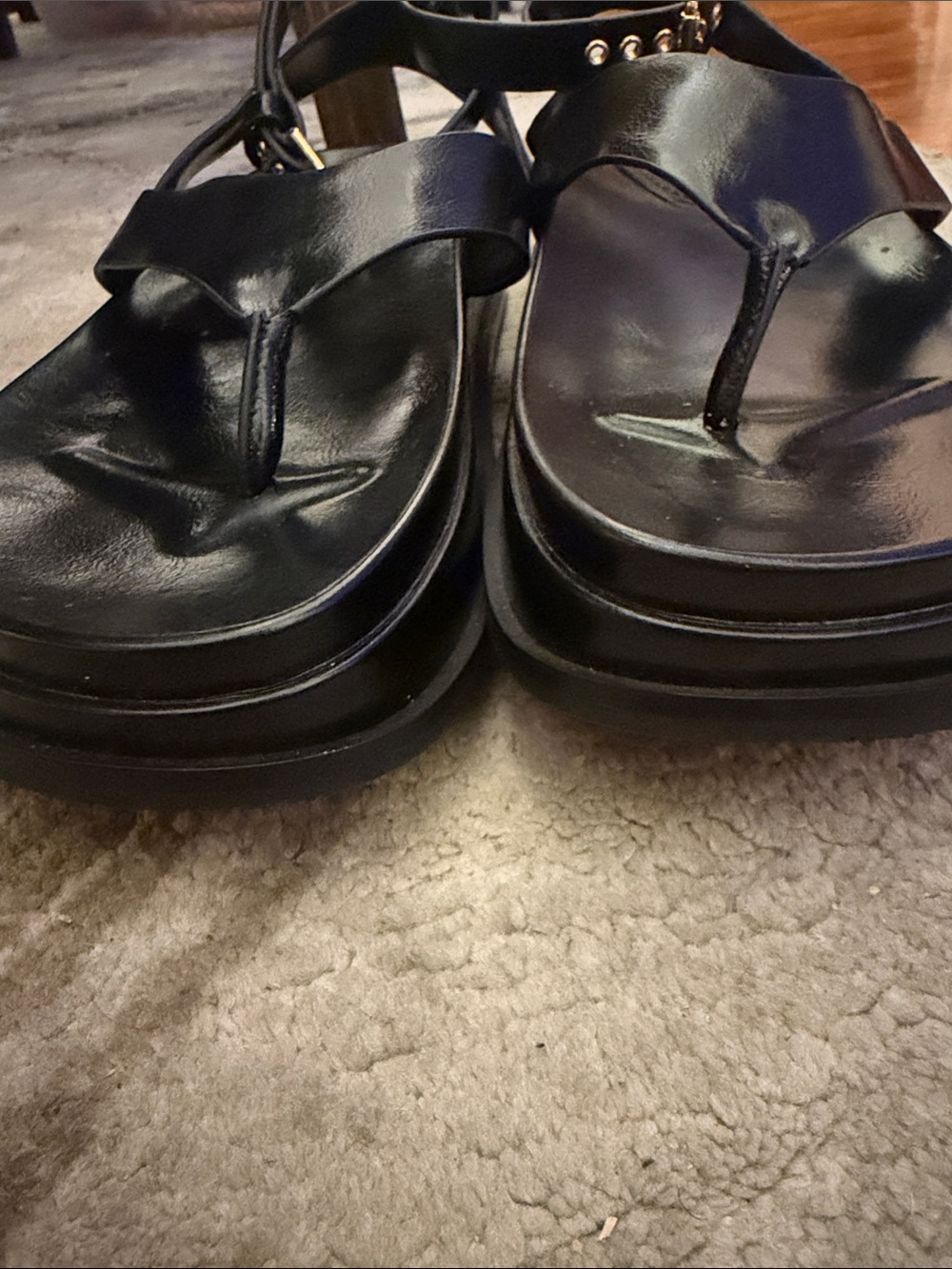 ZARA Black Strap Thong Sandals - Picture 5 of 8